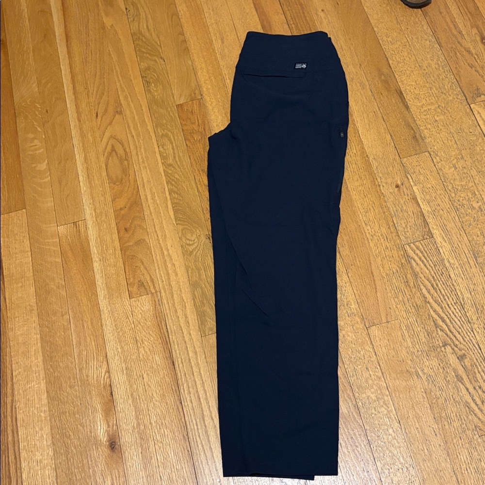 Mountain Hardwear Women's Navy Pants - Picture 4 of 5